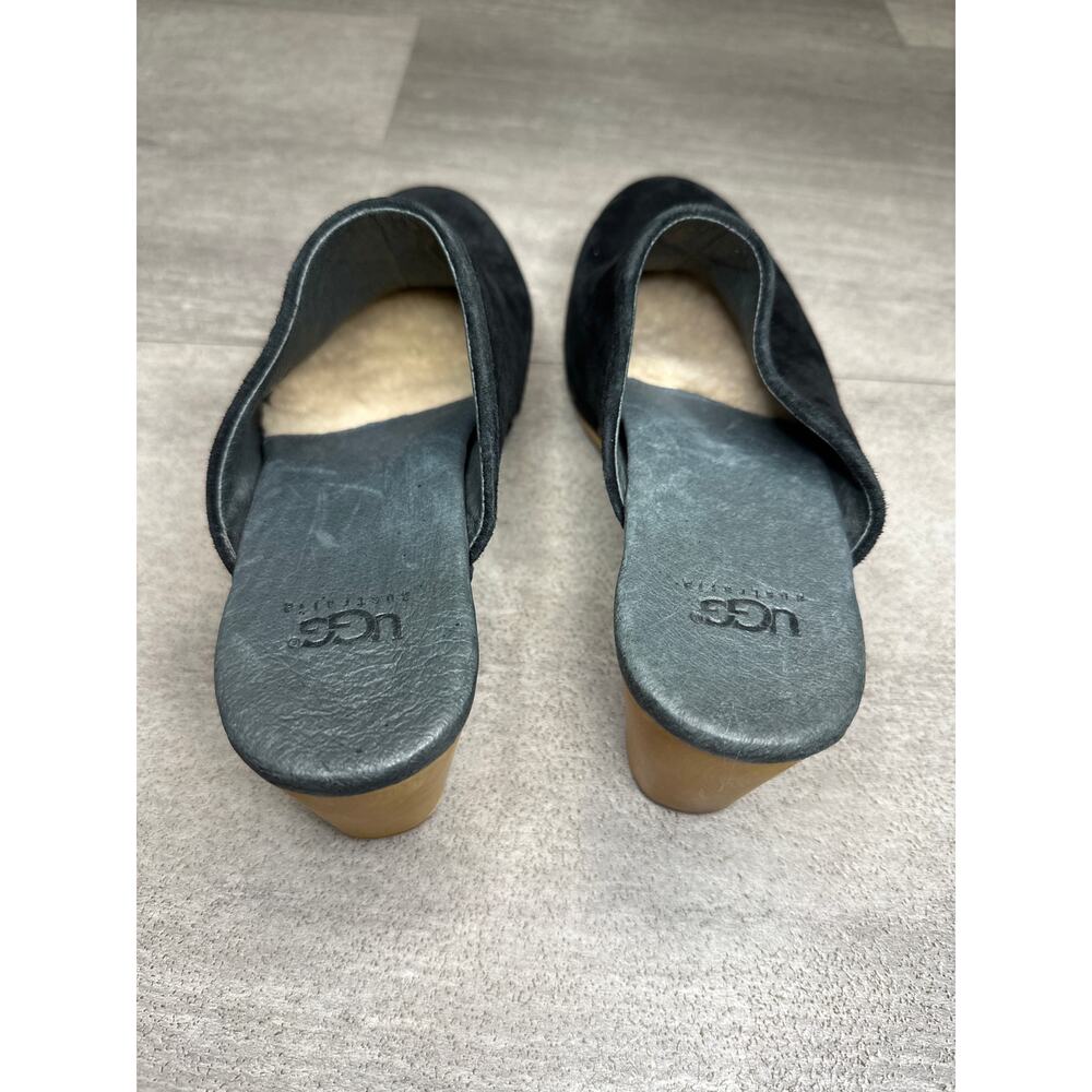 UGG Women's ABBIE CLOG 5772, 1828 (Sheep Skin, Stud Detail Wooden Heel) Size 7 - Picture 4 of 6